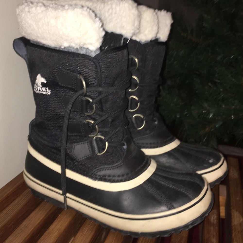 SOREL Winter Carnival Black Waterproof boot